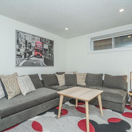 Central Edmonton Family Friendly Home Dış mekan fotoğraf