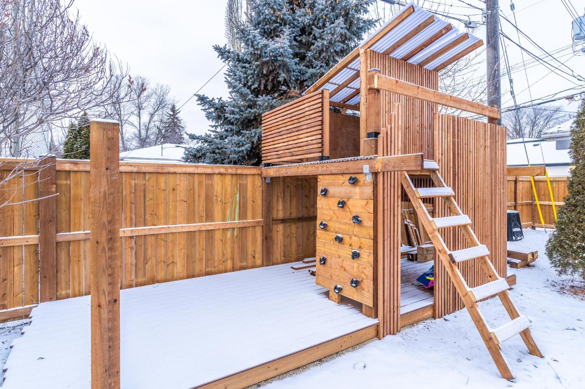 Central Edmonton Family Friendly Home Dış mekan fotoğraf