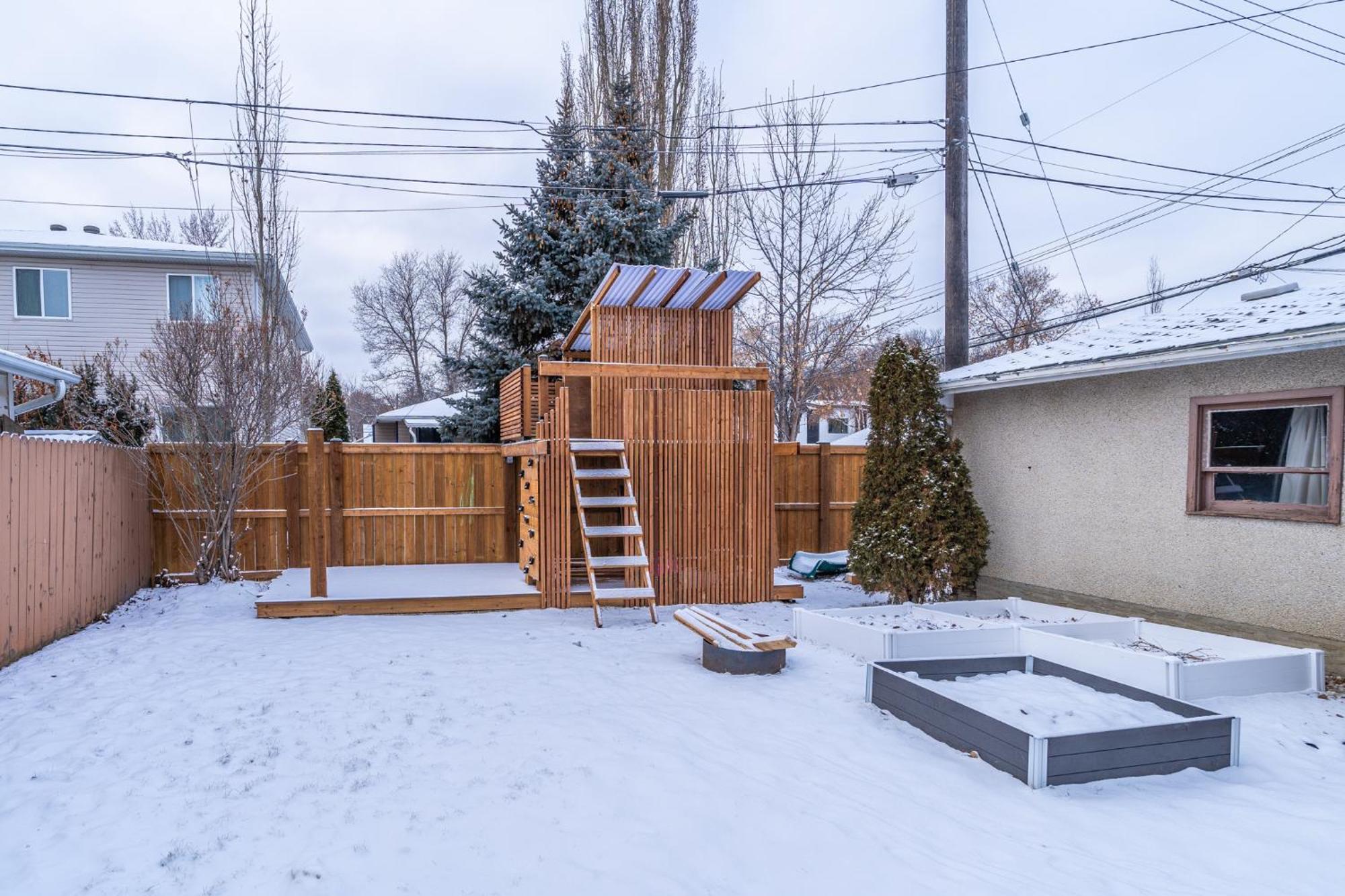 Central Edmonton Family Friendly Home Dış mekan fotoğraf